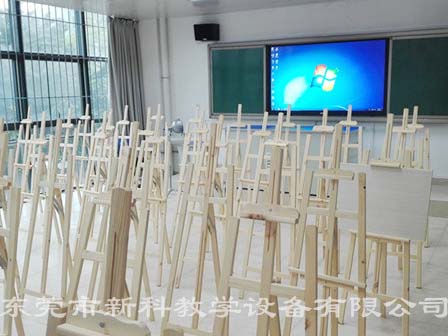 <a href='http://www.dgshyi.cn/chanpin/56-1.html' target='1' style='font-size:18px; font-weight:bold; color:#000000;'>美術功能室</a>
