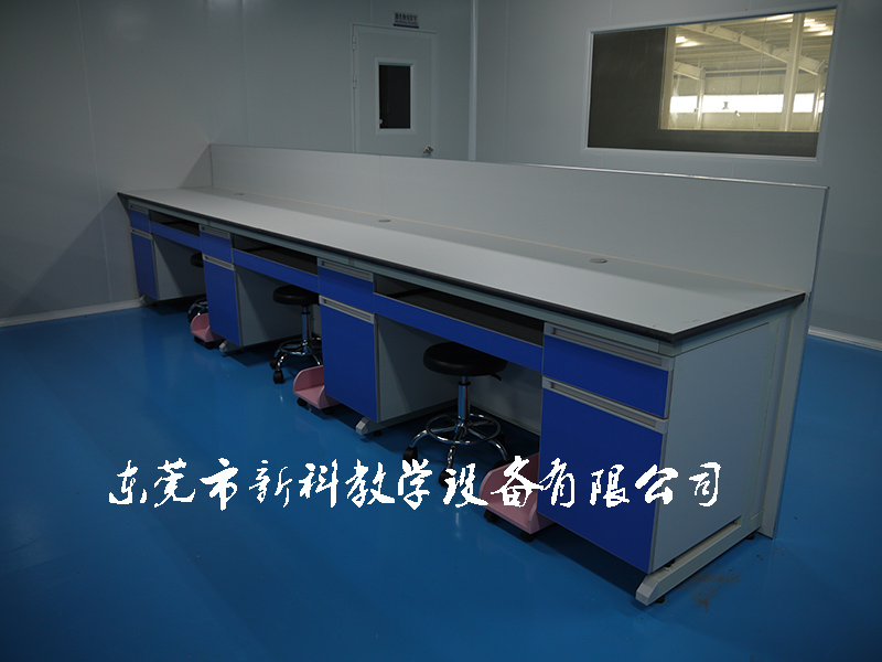 <a href='http://www.dgshyi.cn/products/64-1.html' target='1' style='font-size:18px; font-weight:bold; color:#000000;'>實驗室邊臺</a>案例